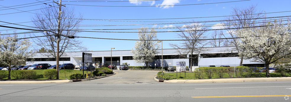 100 Route 59, Airmont, NY for sale - Primary Photo - Image 1 of 1