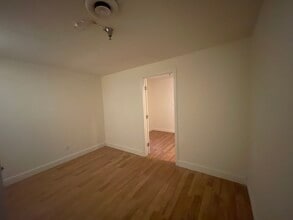 3200 Santa Monica Blvd, Santa Monica, CA for rent Building Photo- Image 2 of 12