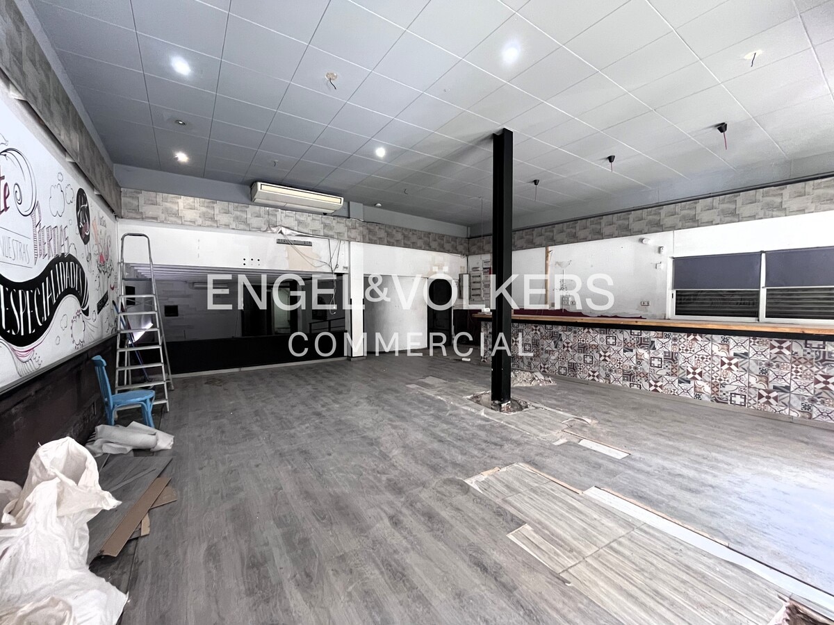 Canet de Mar, BAR 08360 - Unit 1 -  - Interior Photo - Image 2 of 5