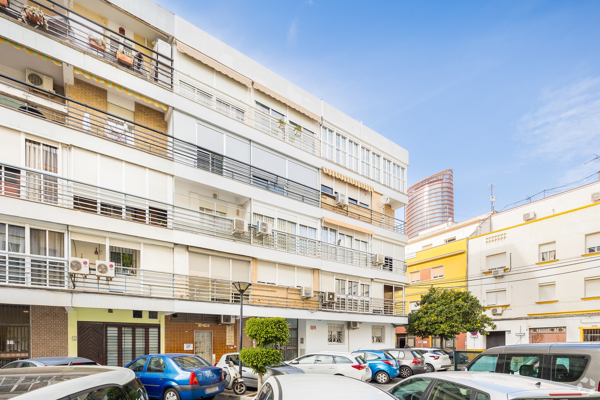 Plaza Virgen de la Amargura, 1, Sevilla, Sevilla to rent Primary Photo- Image 1 of 36