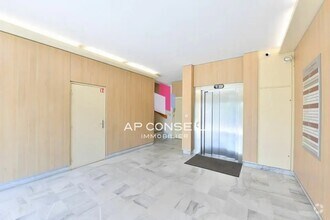 18 Avenue Dutartre, Le Chesnay-Rocquencourt to rent Building Photo- Image 2 of 2