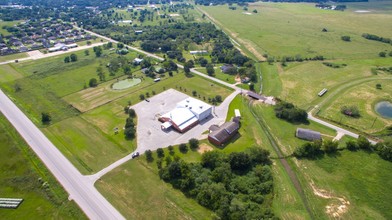 2405 Richmond St, Needville, TX for sale Primary Photo- Image 1 of 1