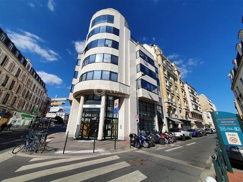 2 Rue Galliéni, Asnières-sur-Seine to rent - Building Photo - Image 1 of 9