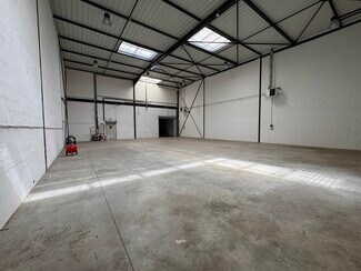 More details for Light Industrial to Rent