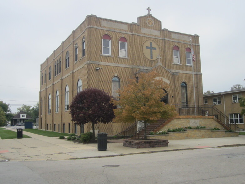 206 E 25th St, Chicago Heights, IL for sale - Primary Photo - Image 1 of 4