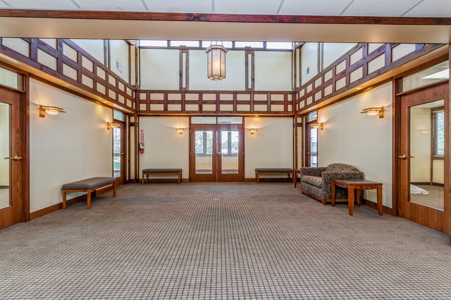 192 Tower Dr, Middletown, NY to rent - Building Photo - Image 3 of 13