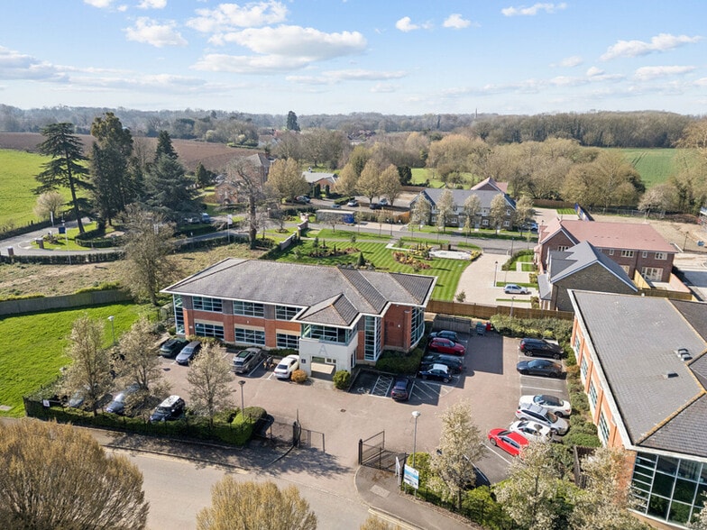 Beechwood, Grove Business Park, White Waltham, Maidenhead to rent - Building Photo - Image 1 of 2