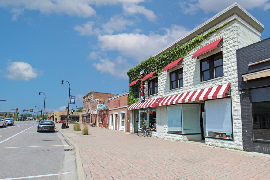 29 S Main St, Clawson, MI for sale - Building Photo - Image 1 of 1