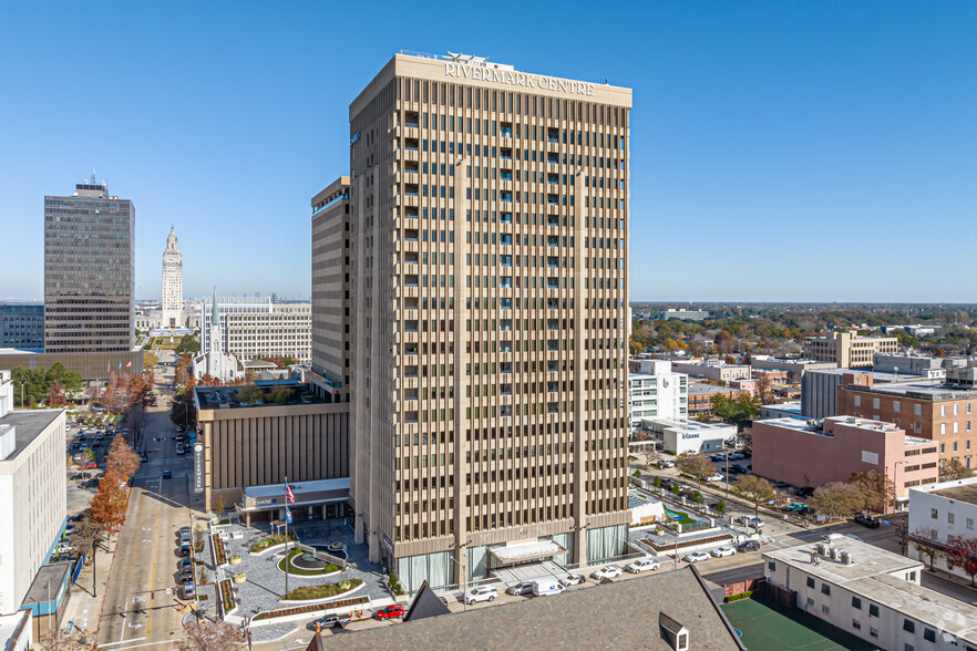 451 Florida St & 450 Laurel St, Baton Rouge, LA for rent - Building Photo - Image 1 of 105