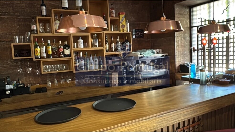 Retail in Madrid, Madrid to rent - Interior Photo - Image 3 of 4