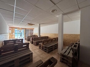 Retail in Castelldefels, Barcelona to rent Interior Photo- Image 2 of 10