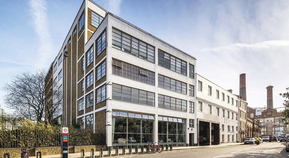 15 Lots Rd, London to rent - Building Photo - Image 2 of 18