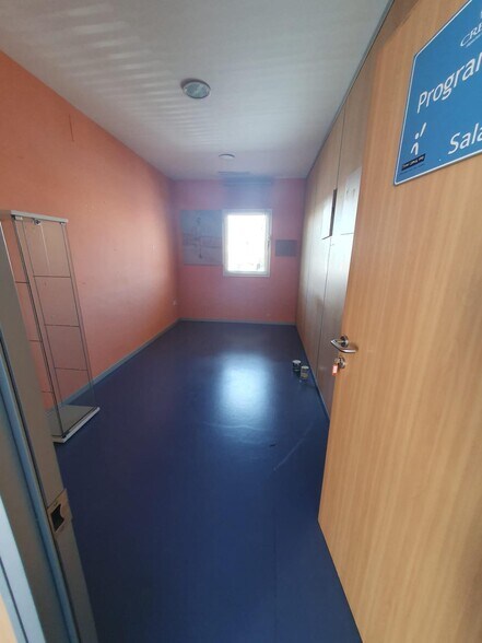 Office in SEVILLA, Sevilla to rent - Building Photo - Image 2 of 9