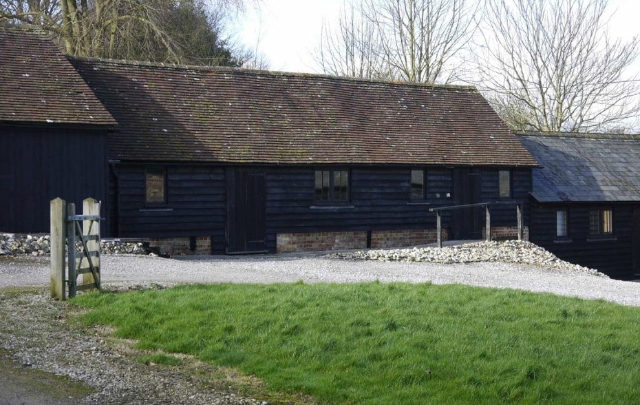 Plaxdale Green Rd, Stansted to rent - Building Photo - Image 3 of 4