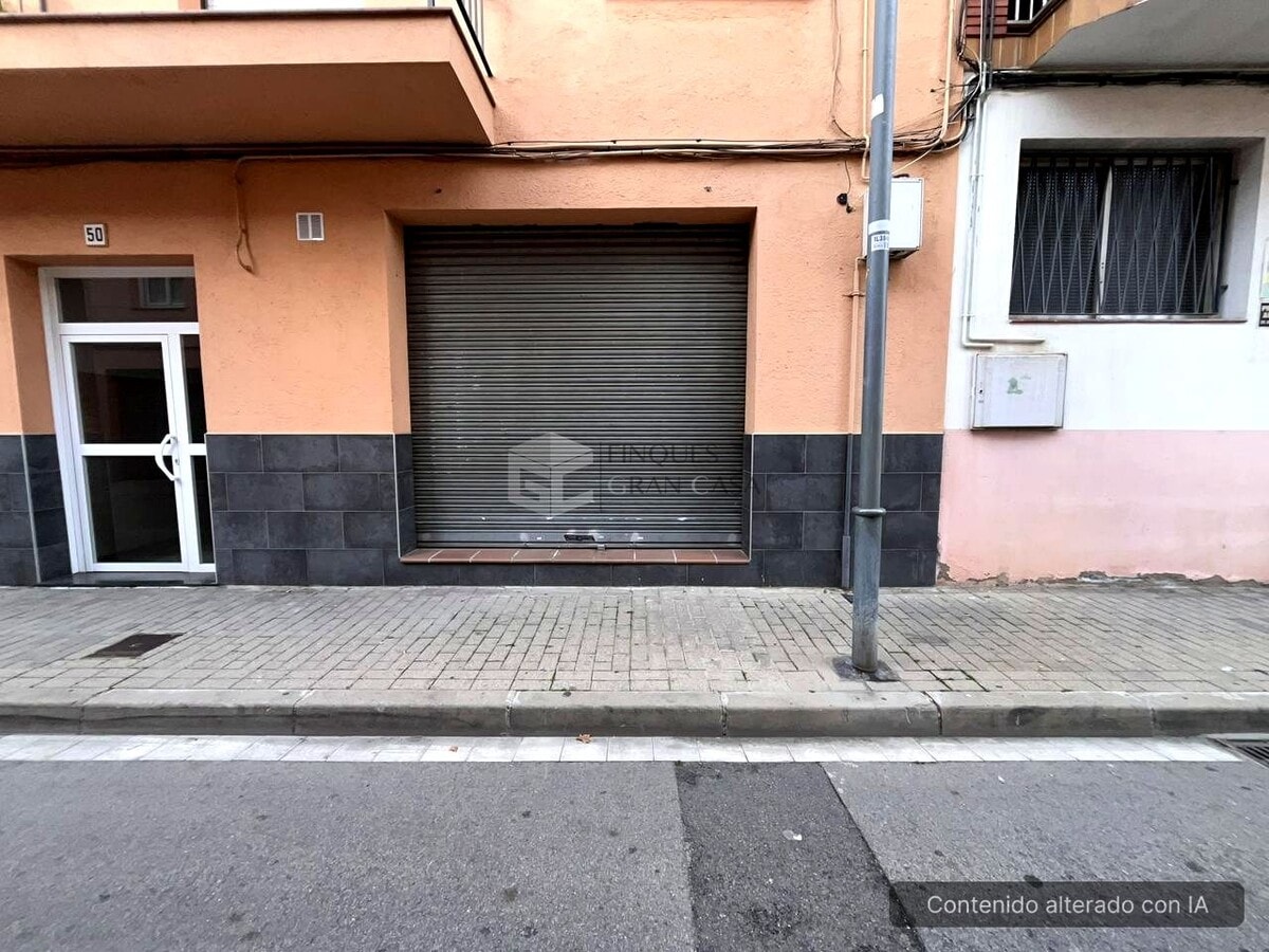 Canovelles, BAR 08420 - Unit B - - Interior Photo - Image 1 of 5