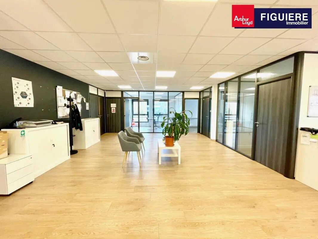 105 Rue René Descartes, Aix-en-Provence to rent Interior Photo- Image 1 of 21