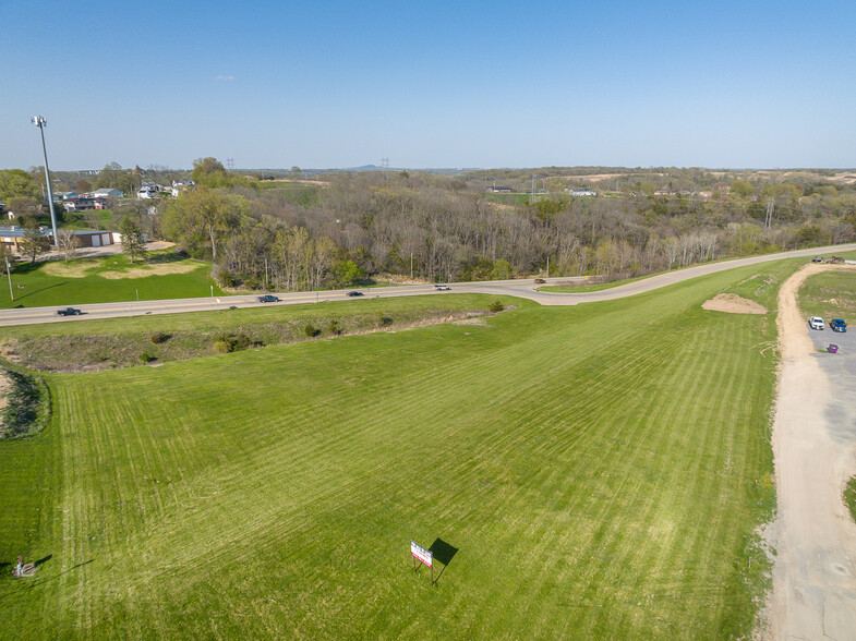 Lots Stone Hill, Dubuque, IA for sale - Primary Photo - Image 3 of 8