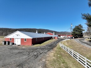 47 Cross St, Bernardston, MA for sale Primary Photo- Image 1 of 13