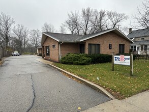 115 S Saint Joseph Ave, Niles, MI for sale Primary Photo- Image 1 of 1