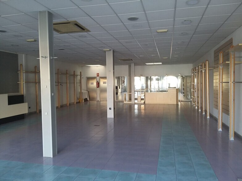 Retail in Sonseca, Toledo to rent - Primary Photo - Image 1 of 2