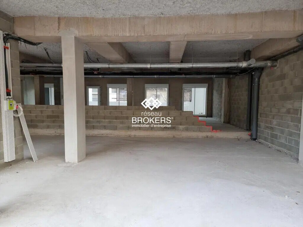 Vente Bureaux 52 m² à 79 m² - Photo 1