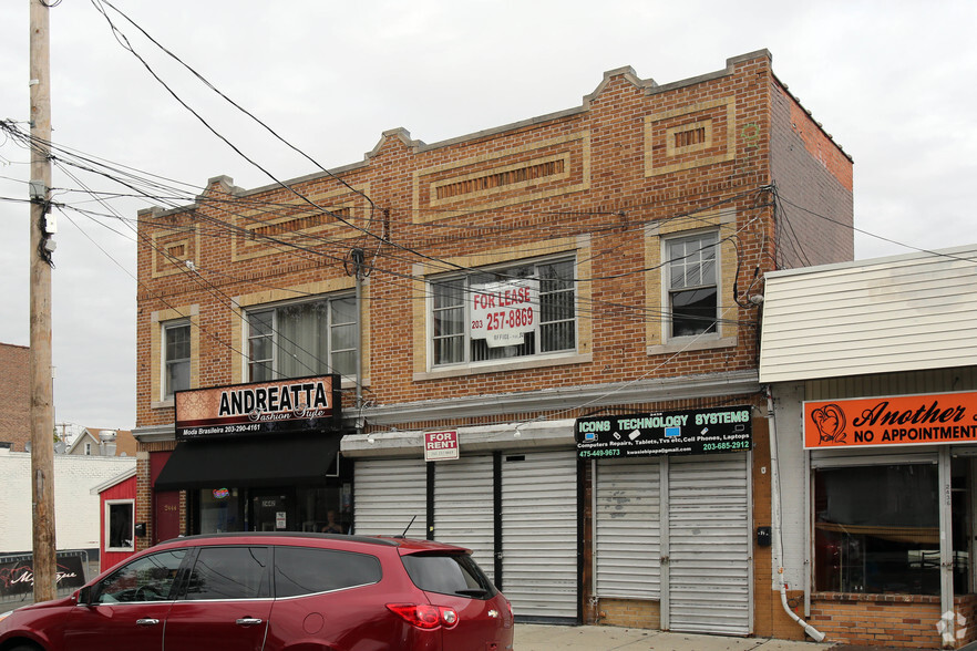 2438-2444 Main St, Bridgeport, CT for sale - Primary Photo - Image 1 of 1