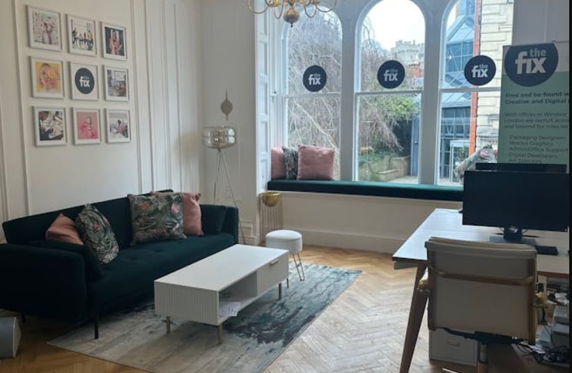 7 High St, Windsor to rent Interior Photo- Image 1 of 4