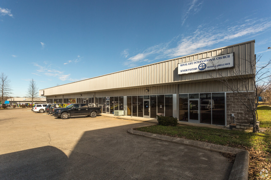 1249 Northgate Business Pky, Madison, TN for rent - Building Photo - Image 2 of 3