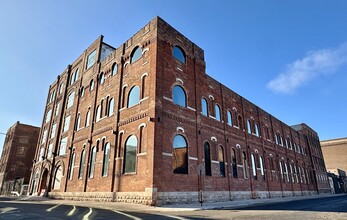 2529 Orleans St, Detroit, MI for rent Building Photo- Image 1 of 22