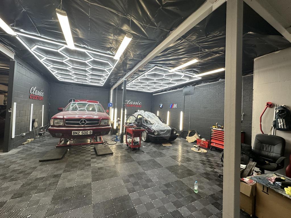 600 Central Way, Feltham for sale Interior Photo- Image 1 of 1