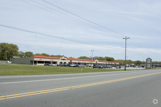 3892 W State Road 10, Wheatfield, IN for rent Building Photo- Image 1 of 3