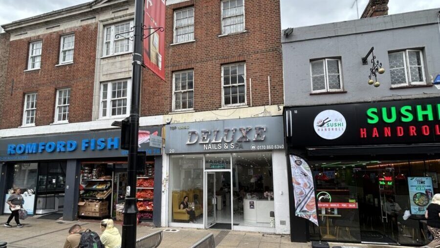 20 South St, Romford for sale Primary Photo- Image 1 of 1