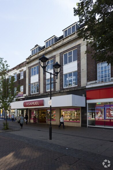 24 Effingham St, Rotherham for sale - Building Photo - Image 1 of 1