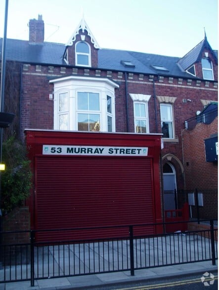 53 Murray St, Hartlepool to rent - Building Photo - Image 2 of 2