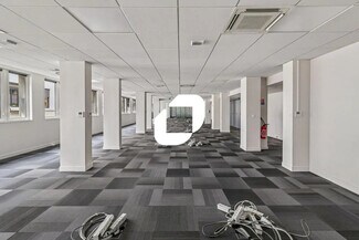 More details for 12 Rue Vernier, Paris - Office to Rent