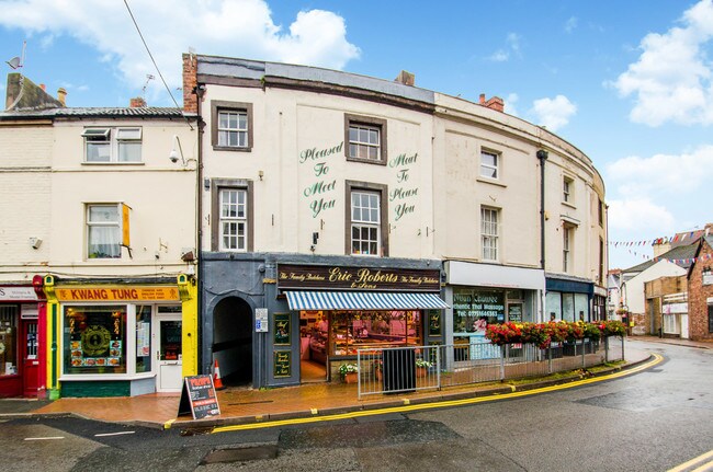 More details for 1 Leg St, Oswestry - Retail for Sale