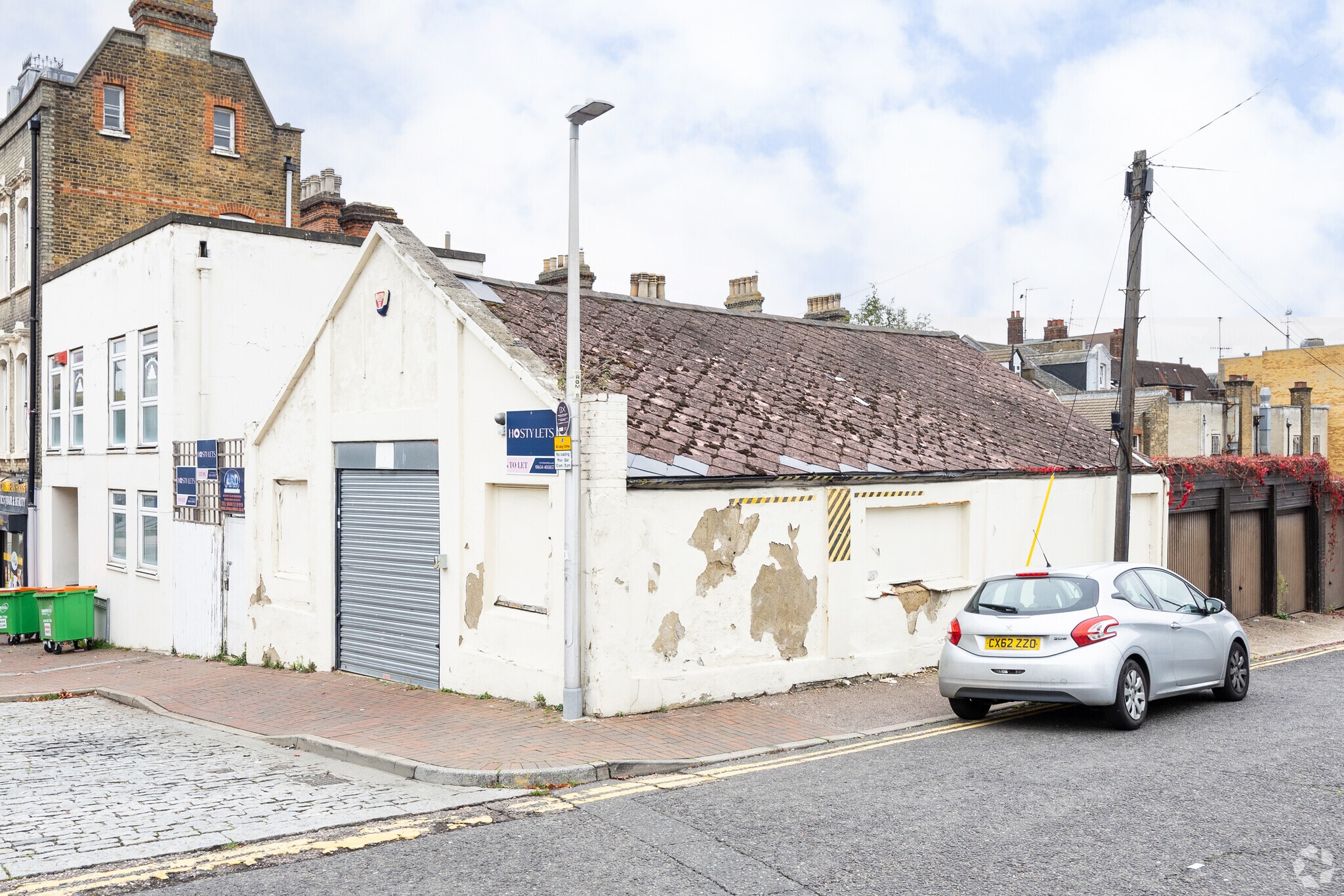 23 Railway St, Chatham to rent Primary Photo- Image 1 of 3