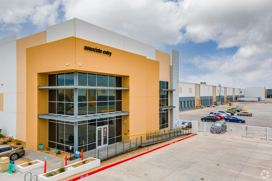 7875 W Buckeye Rd, Phoenix, AZ for sale - Primary Photo - Image 1 of 1