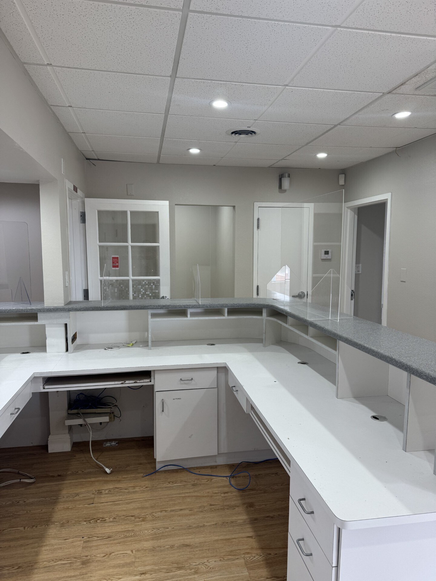 3400 California St, San Francisco, CA to rent Interior Photo- Image 1 of 1