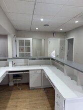 3400 California St, San Francisco, CA to rent Interior Photo- Image 1 of 1