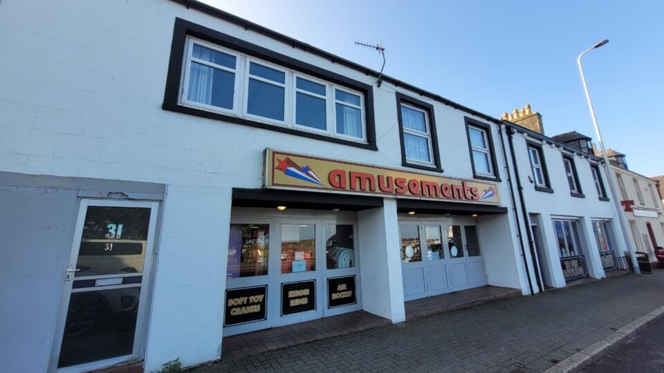 31-33 Knockcushan St, Girvan for sale Primary Photo- Image 1 of 1