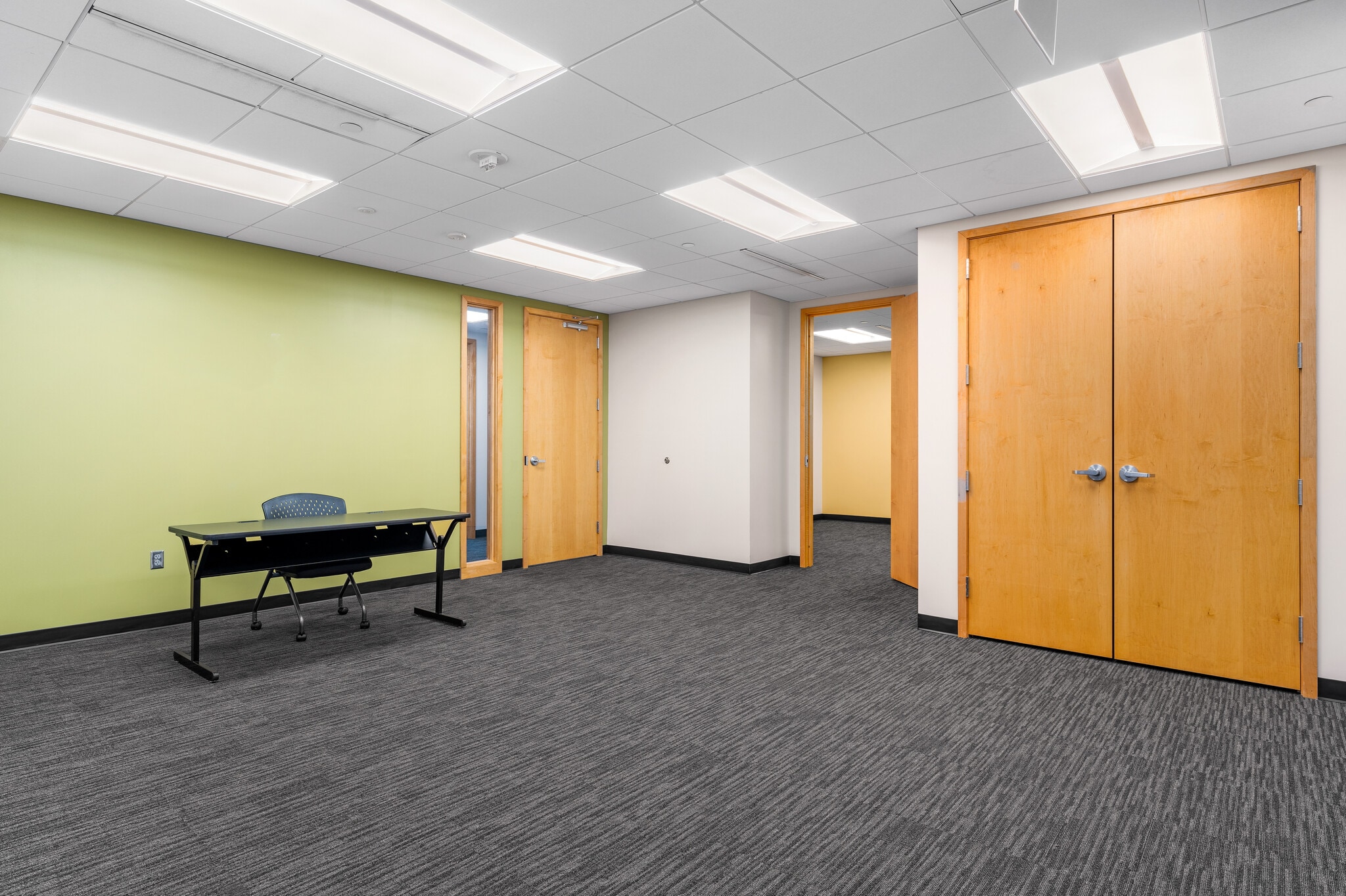 505 20th St N, Birmingham, AL to rent Interior Photo- Image 1 of 14