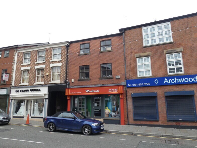 50 Long St, Middleton, M24 6UQ UK