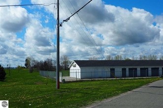 981 US Highway 31 S, Traverse City, MI for sale Primary Photo- Image 1 of 1