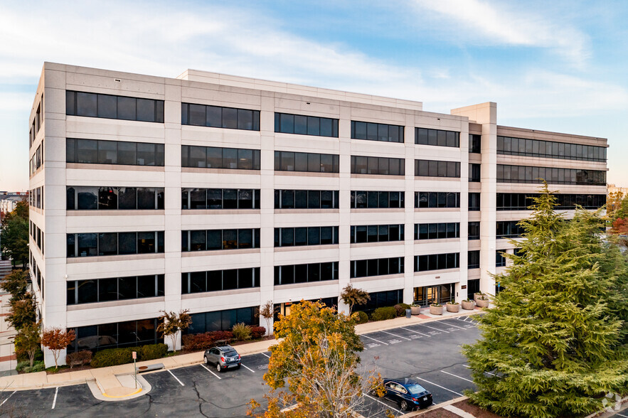 13530 Dulles Technology Dr, Herndon, VA for sale - Building Photo - Image 1 of 1