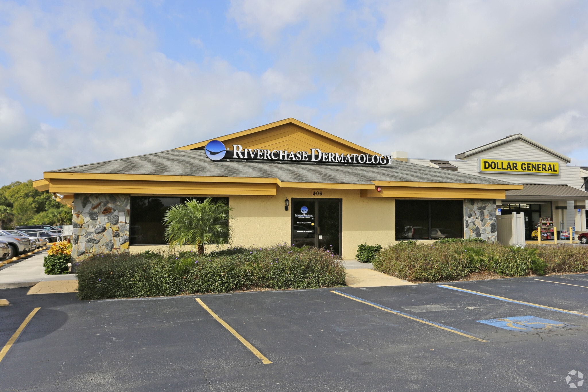 406 N Indiana Ave, Englewood, FL for sale Primary Photo- Image 1 of 32