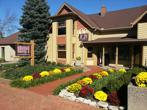 84 N High St, Dublin, OH for rent Building Photo- Image 1 of 1