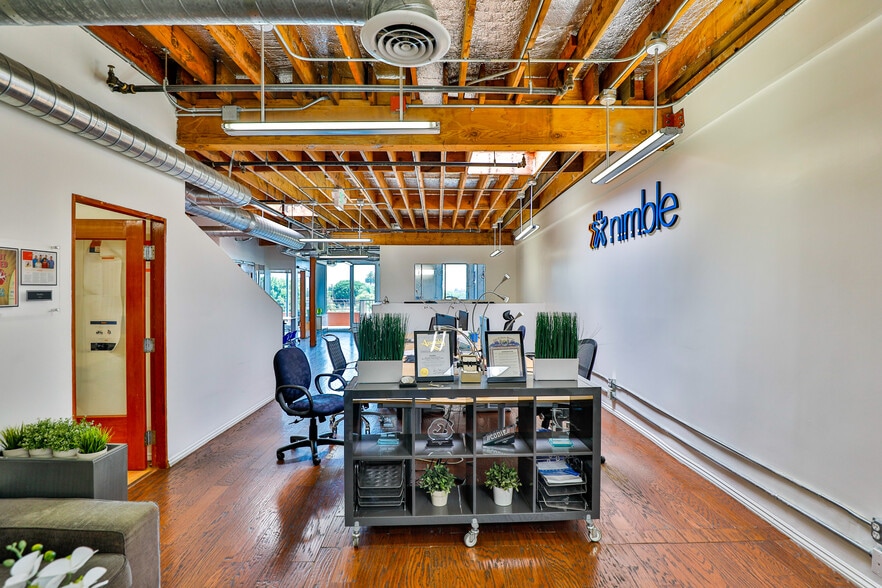 3122 Santa Monica Blvd, Santa Monica, CA for sale - Interior Photo - Image 3 of 14