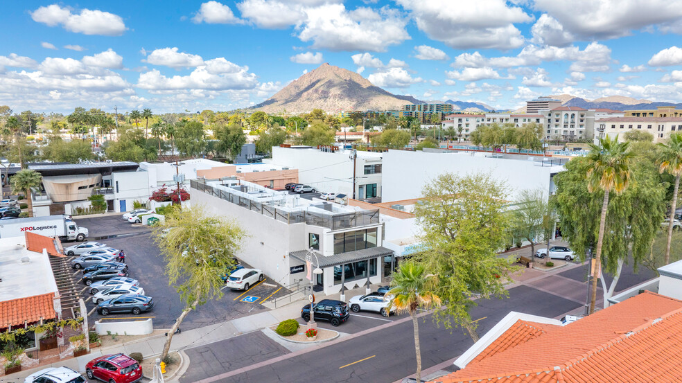 4224 N Craftsman Ct, Scottsdale, AZ for sale - Building Photo - Image 2 of 7