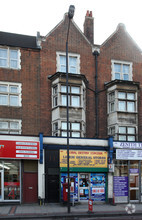 654 Old Kent Rd, London for sale Building Photo- Image 1 of 1